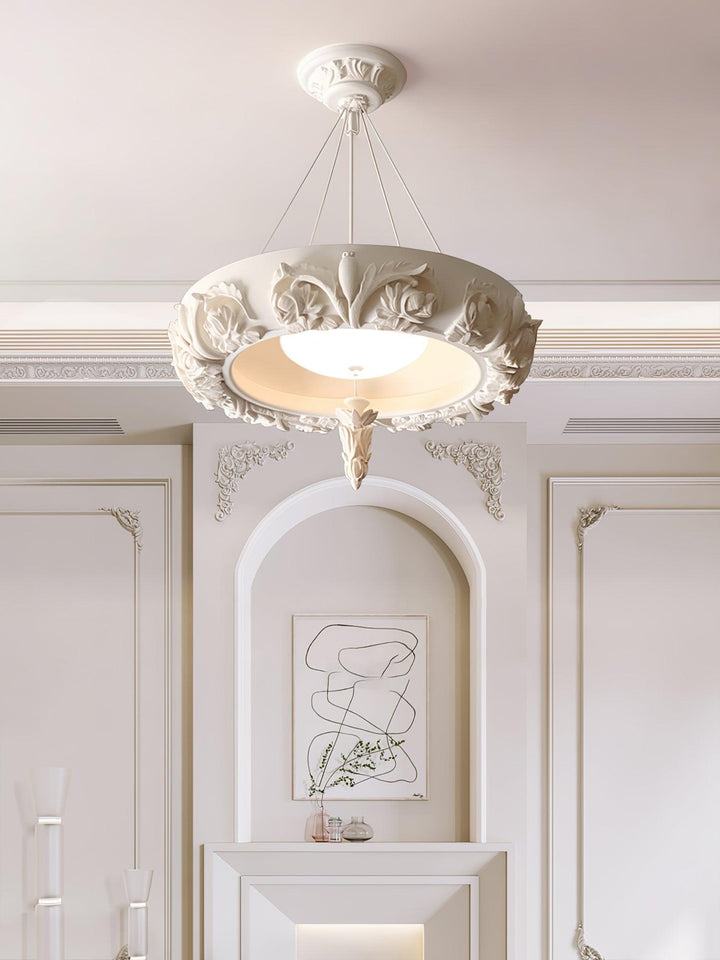 Uvilo Resin Chandelier– French Vintage Resin Dining Pendant