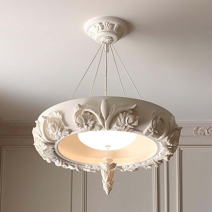 Uvilo Resin Chandelier– French Vintage Resin Dining Pendant