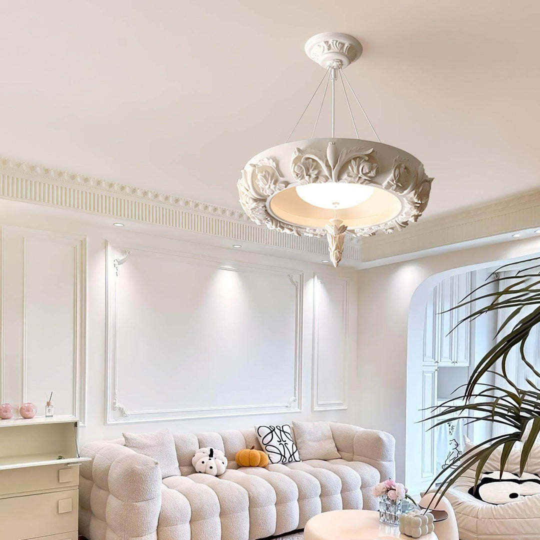 Uvilo Resin Chandelier