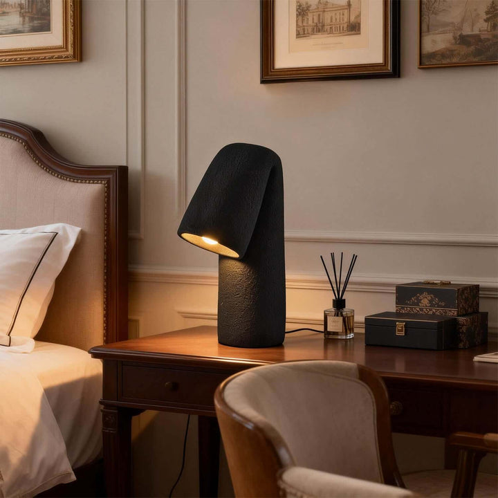 Vekol Table Lamp – Minimalist Resin Creative Art Lamp