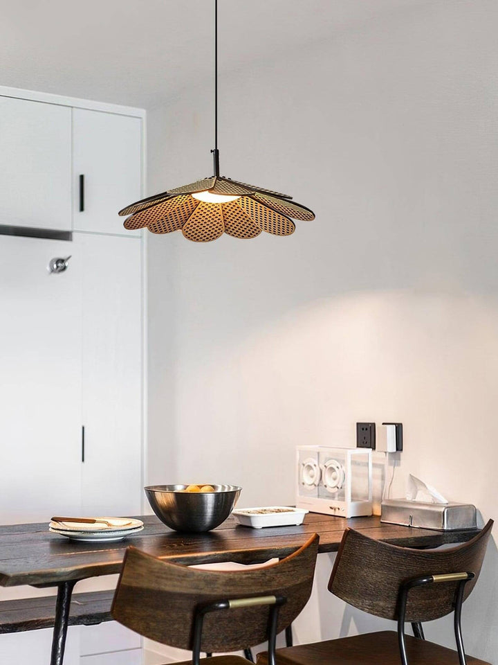 Vendra Pendant Light for Dining Room – Wabi-Sabi Wood Style