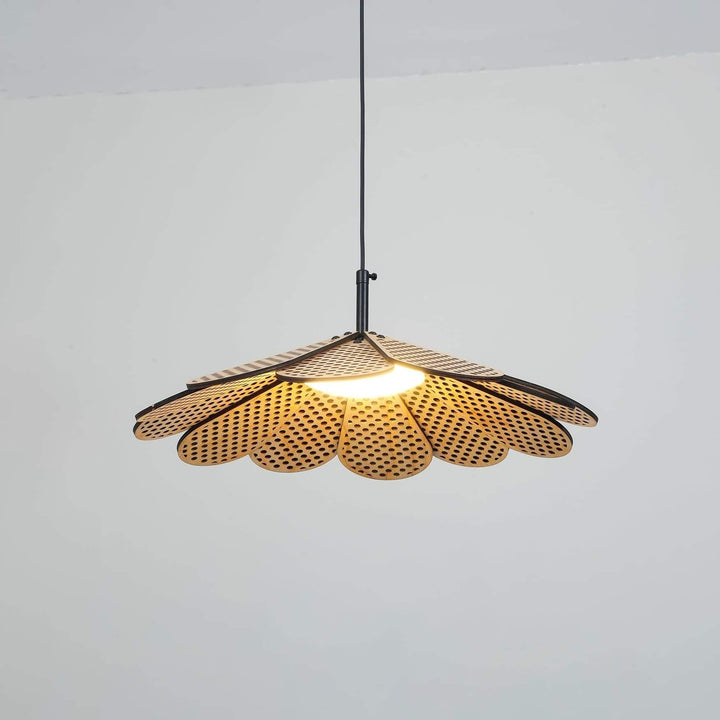 Vendra Pendant Light for Dining Room – Wabi-Sabi Wood Style