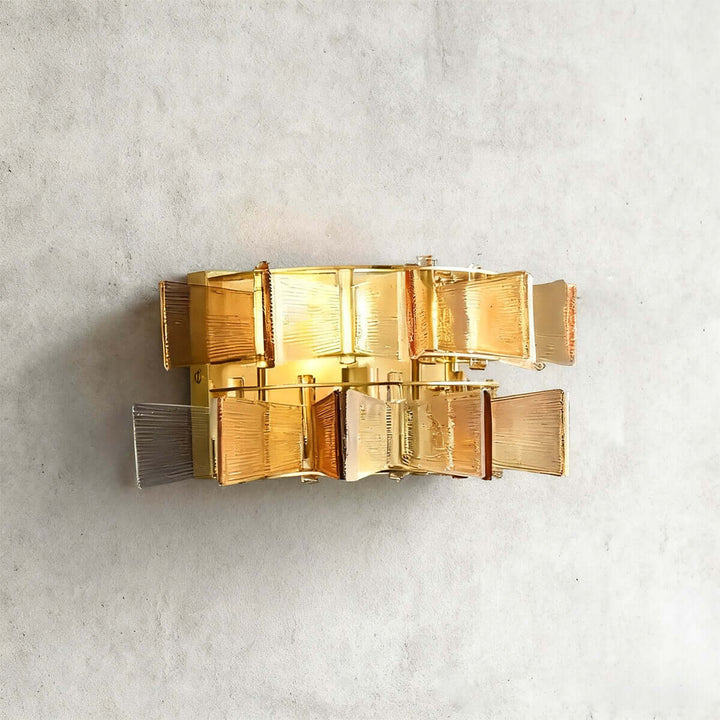 Vexano Wall Lamp – Luxurious & Minimalist Art Glass Light