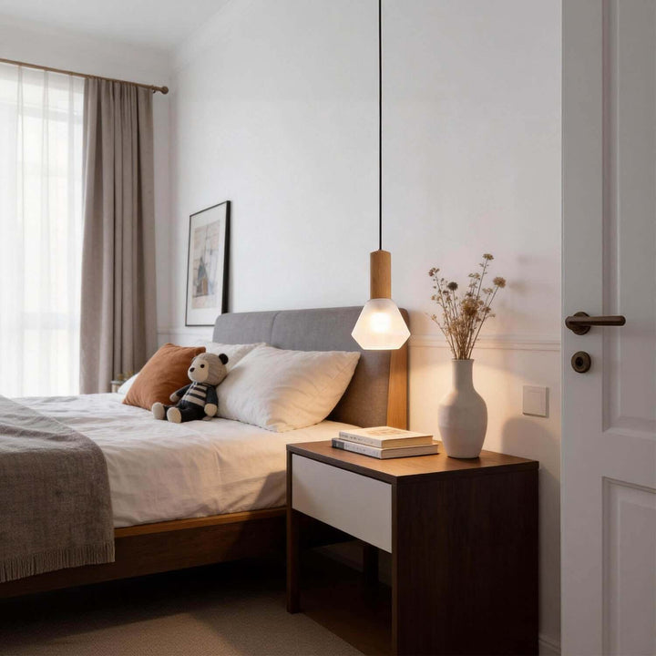 Vexrilo Pendant Light – Post-Modern Luxury Glass Bedroom