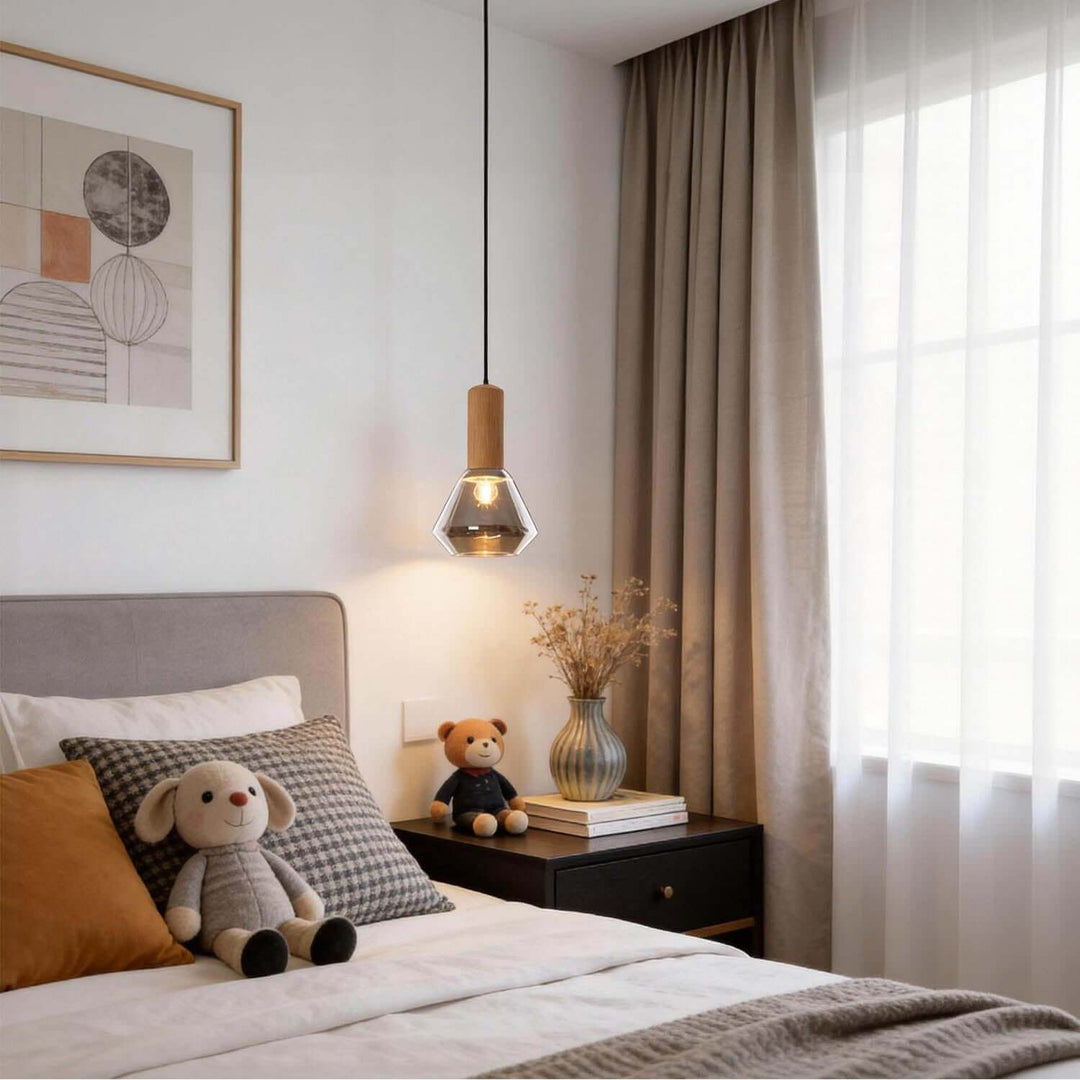 Vexrilo Pendant Light – Post-Modern Luxury Glass Bedroom