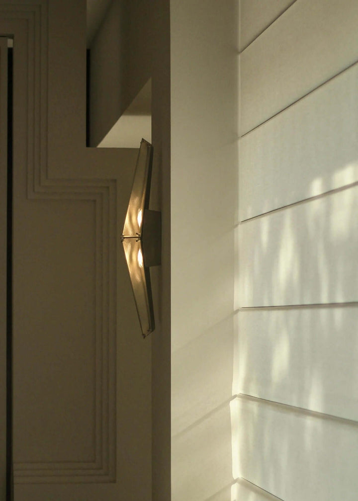 Veyora Wall Lamp - Postmodern Minimalist Creative Glass Lighting