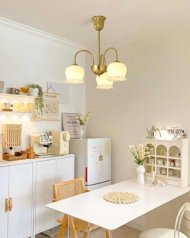 Vintage Mia Chandelier | Gold & Beige Bell Orchid Elegant Light | Vinlighting | Vinlighting