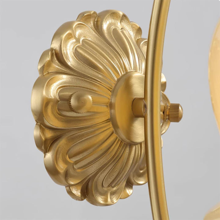 Vintage Mia Wall Lamp - Brass Art Deco Sconce | Vinlighting | Vinlighting