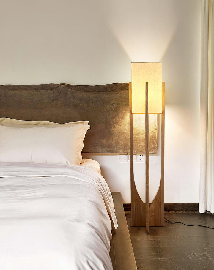 Vintage Mid Century Tall Wood Floor Lamp for Living Room & Office | Vinlighting | Vinlighting