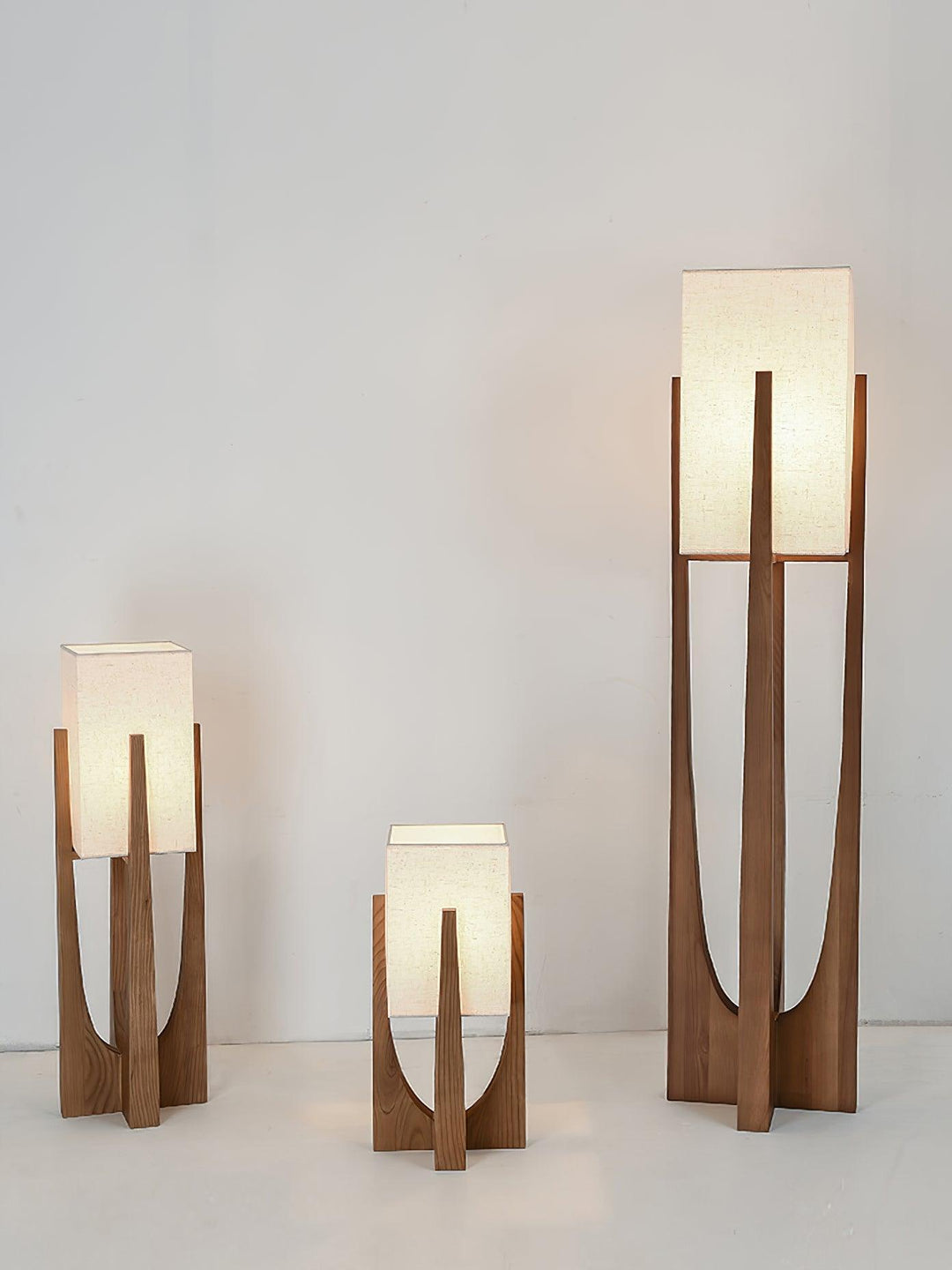 Vintage Mid Century Tall Wood Floor Lamp for Living Room & Office | Vinlighting | Vinlighting