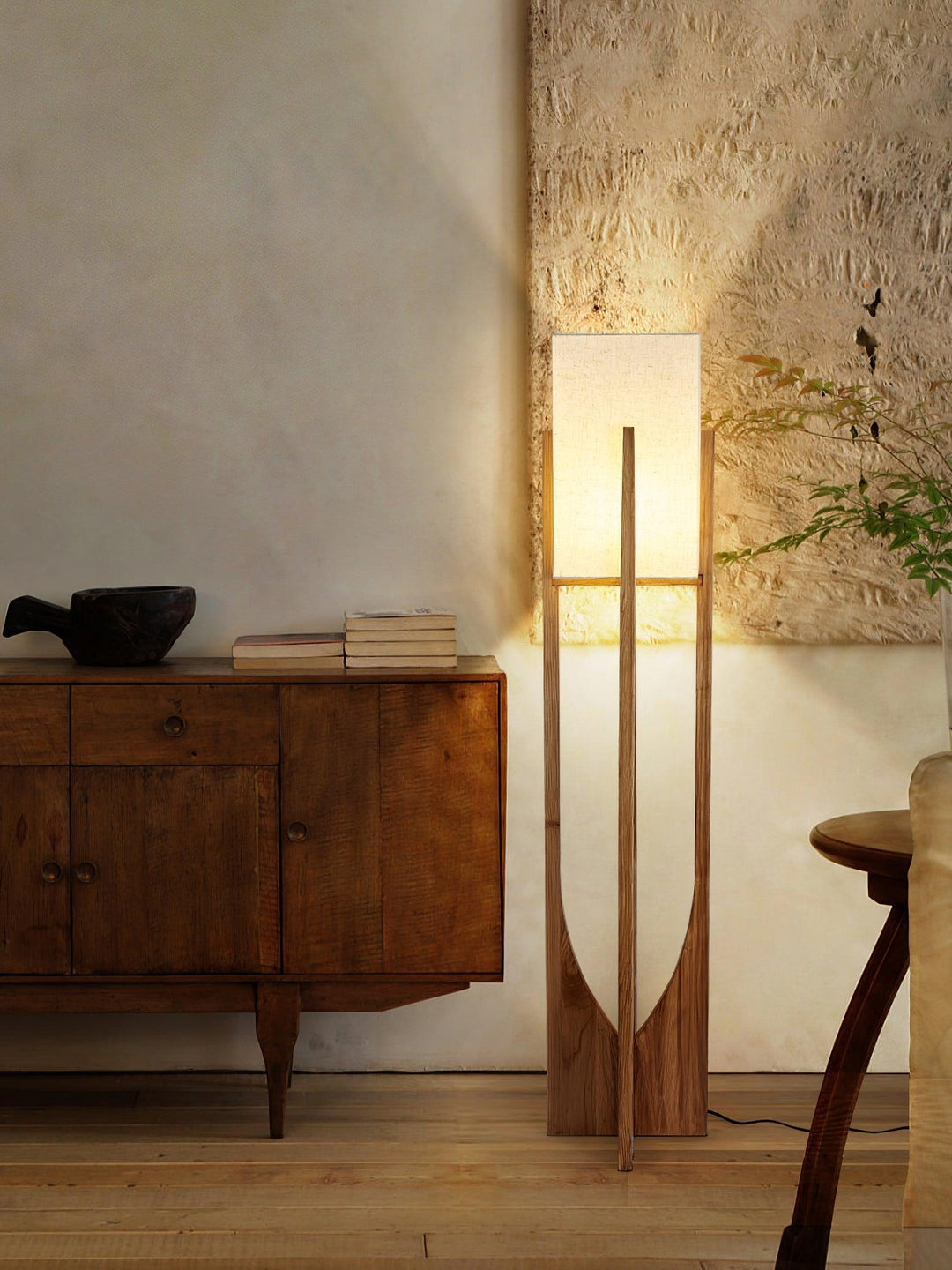 Vintage Mid Century Tall Wood Floor Lamp for Living Room & Office | Vinlighting | Vinlighting