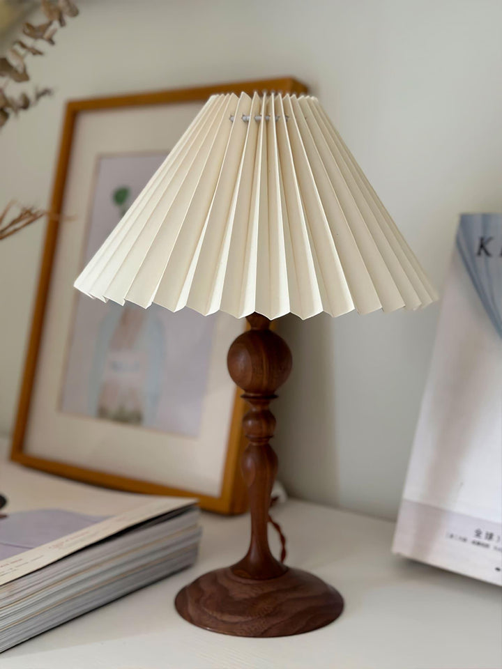 Vintage Wood Table Lamp - Zulu Pleated | Vinlighting | Vinlighting | Vinlighting