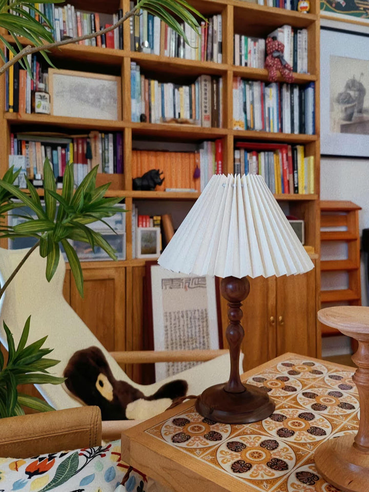 Vintage Wood Table Lamp - Zulu Pleated | Vinlighting | Vinlighting | Vinlighting
