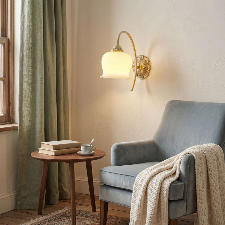 Vintage Mia Wall Lamp