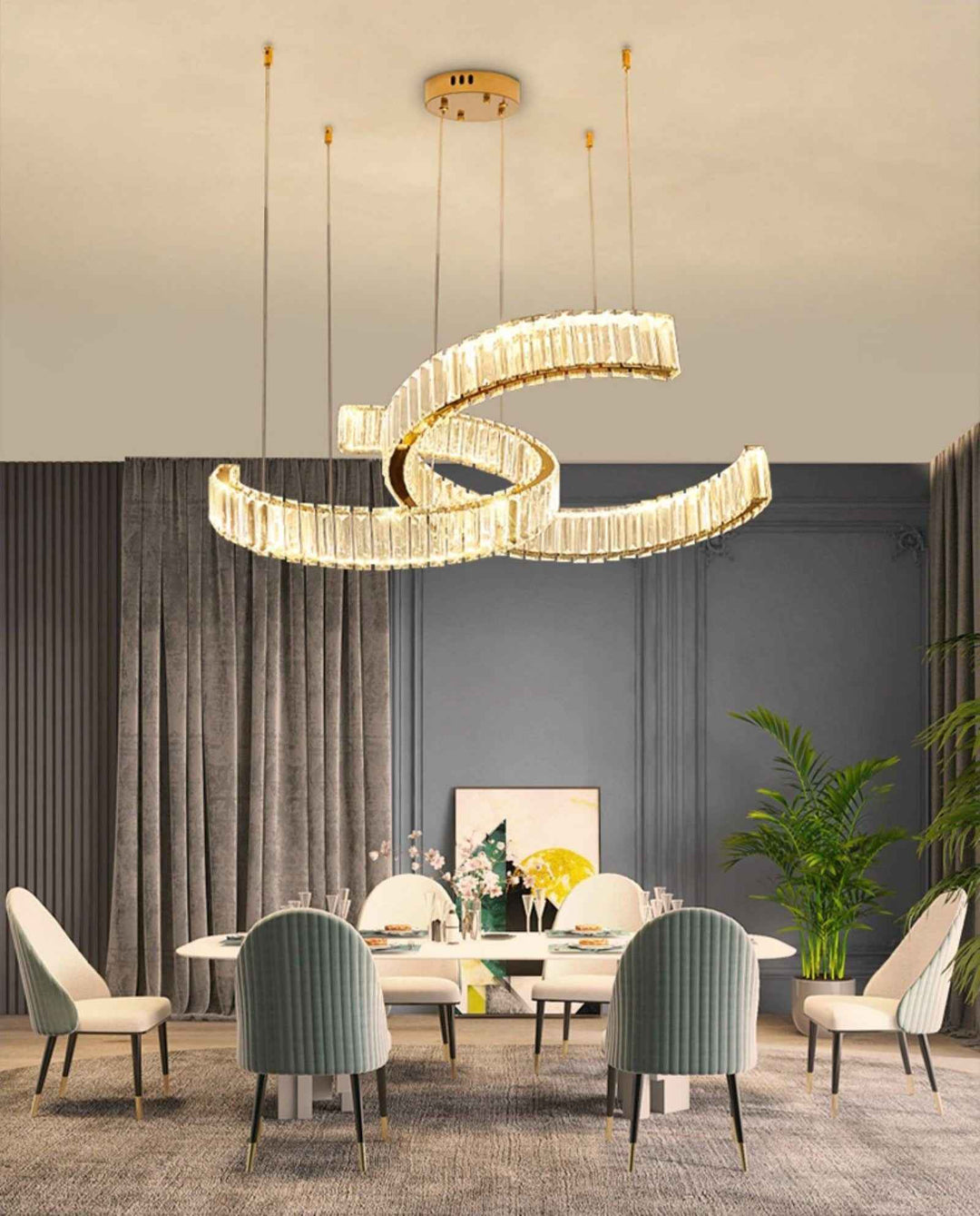 Vortex Chandelier – Gold & Crystal Elegance for Timeless Luxury | Vinlighting | Vinlighting