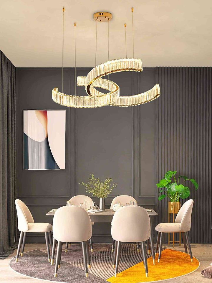 Vortex Chandelier – Gold & Crystal Elegance for Timeless Luxury | Vinlighting | Vinlighting