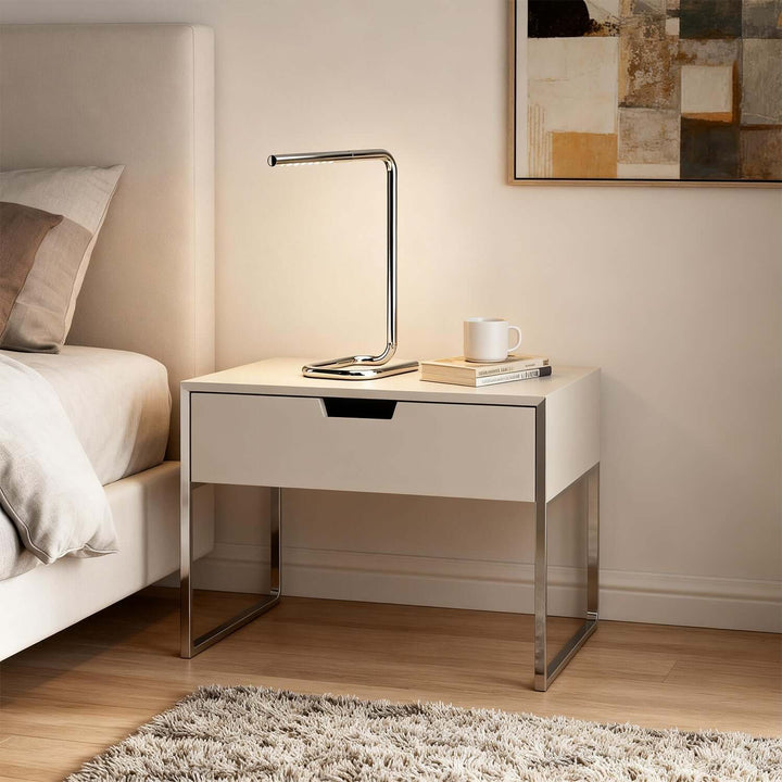 Vynore Table Lamp – Modern Minimal LED Office Light