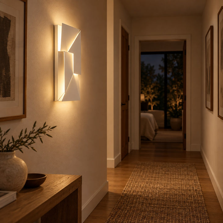 Wall Shadows Wall Lamp