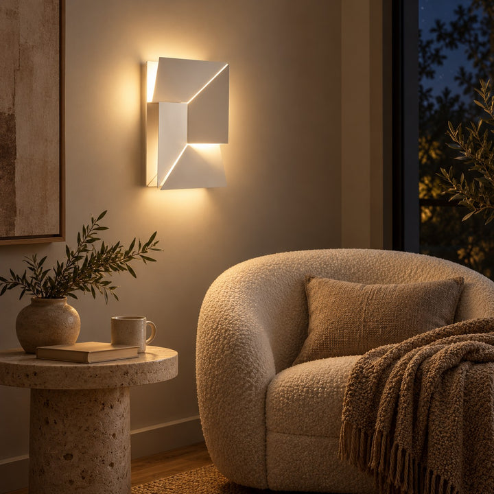 Wall Shadows Wall Lamp