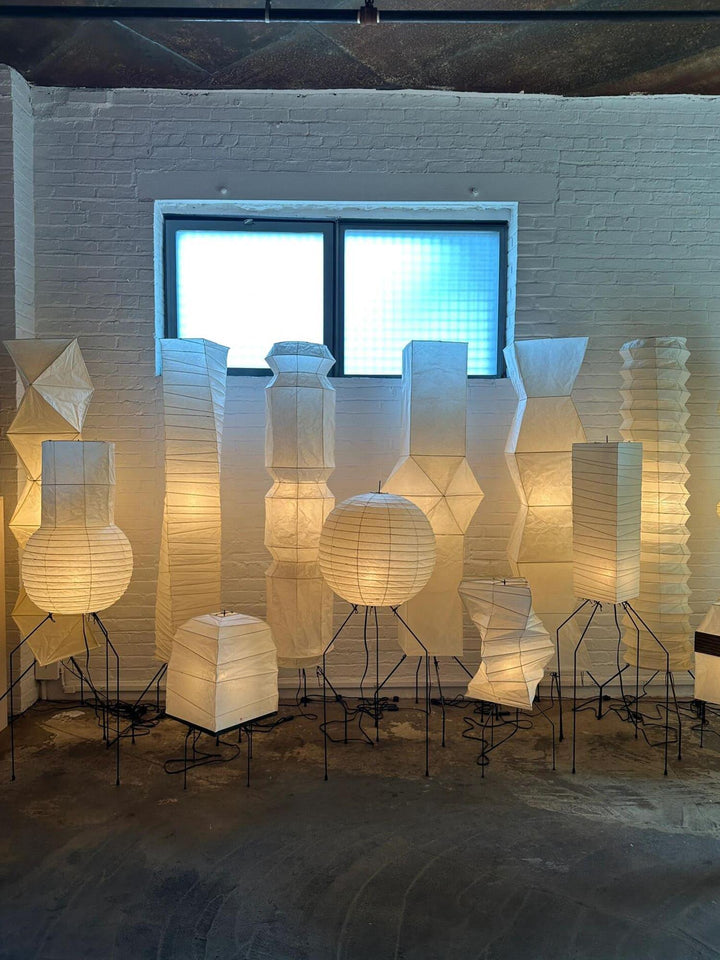 Washi Paper Akari UF3-DL Floor Lamp – Elegant Japanese Lighting | Vinlighting | Vinlighting