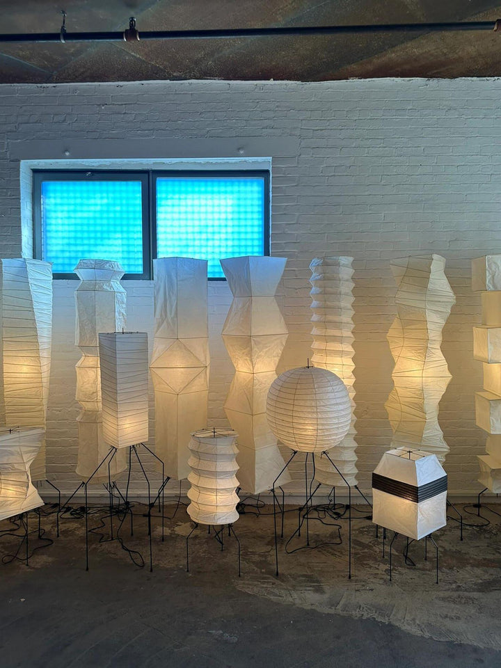 Washi Paper Akari UF3-DL Floor Lamp – Elegant Japanese Lighting | Vinlighting | Vinlighting