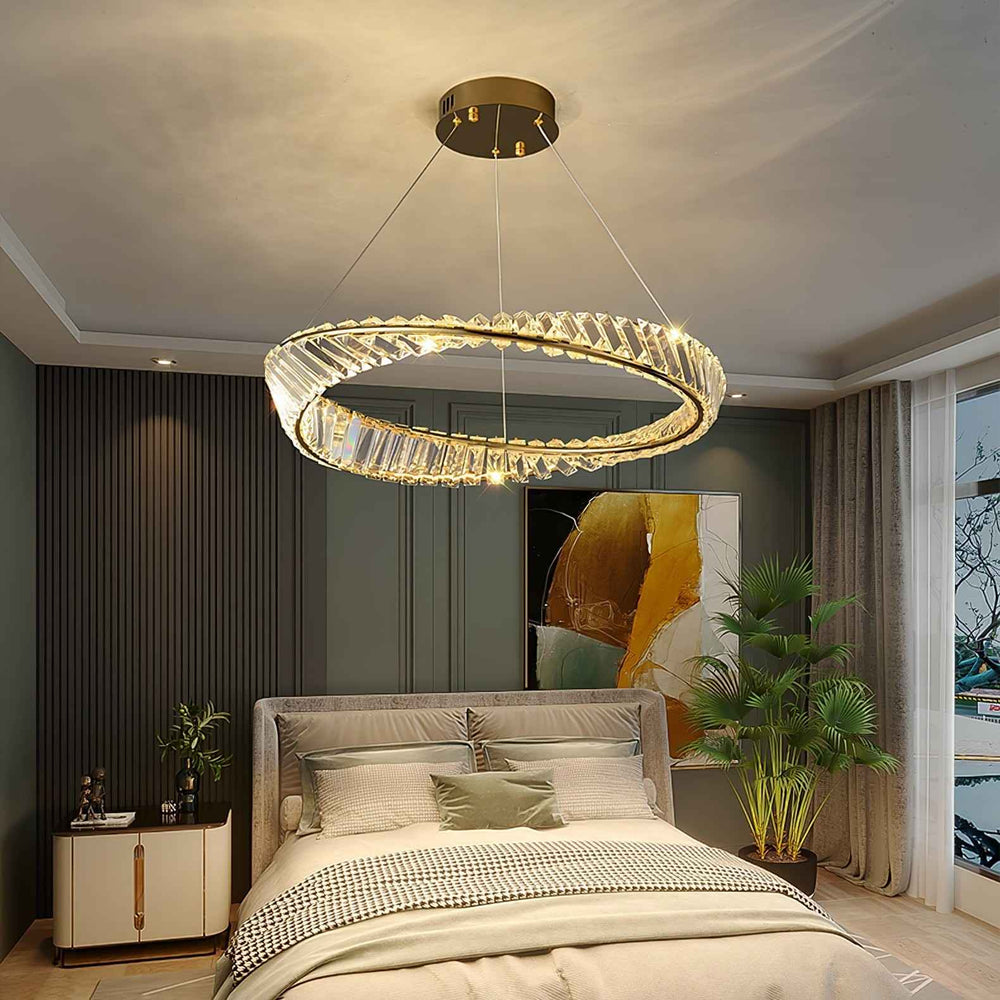 Wave Crystal Chandelier – Elegant Lighting with Shimmering Detail | Vinlighting | Vinlighting