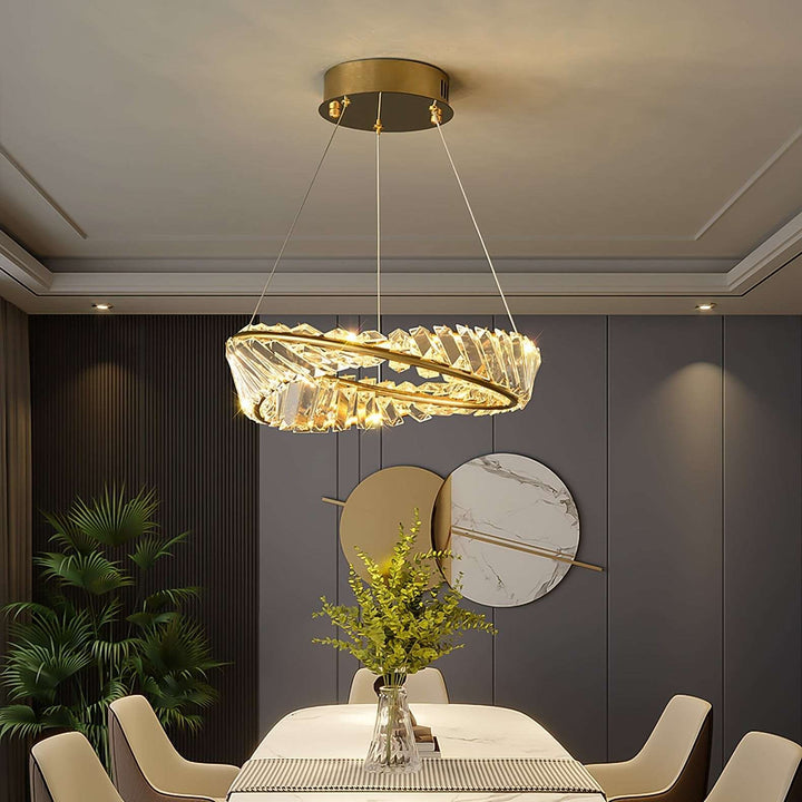 Wave Crystal Chandelier – Elegant Lighting with Shimmering Detail | Vinlighting | Vinlighting