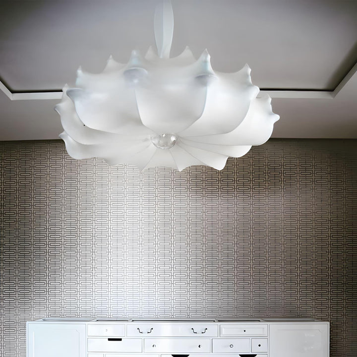 White Ghost Zeppelin Pendant Lamp | Vinlighting | Vinlighting