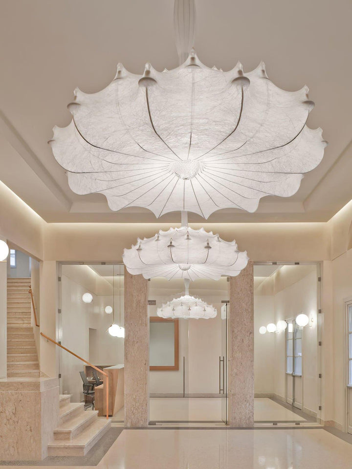 White Ghost Zeppelin Pendant Lamp | Vinlighting | Vinlighting