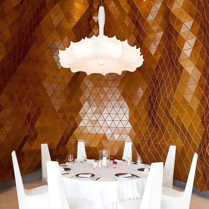 White Ghost Zeppelin Pendant Lamp | Vinlighting | Vinlighting