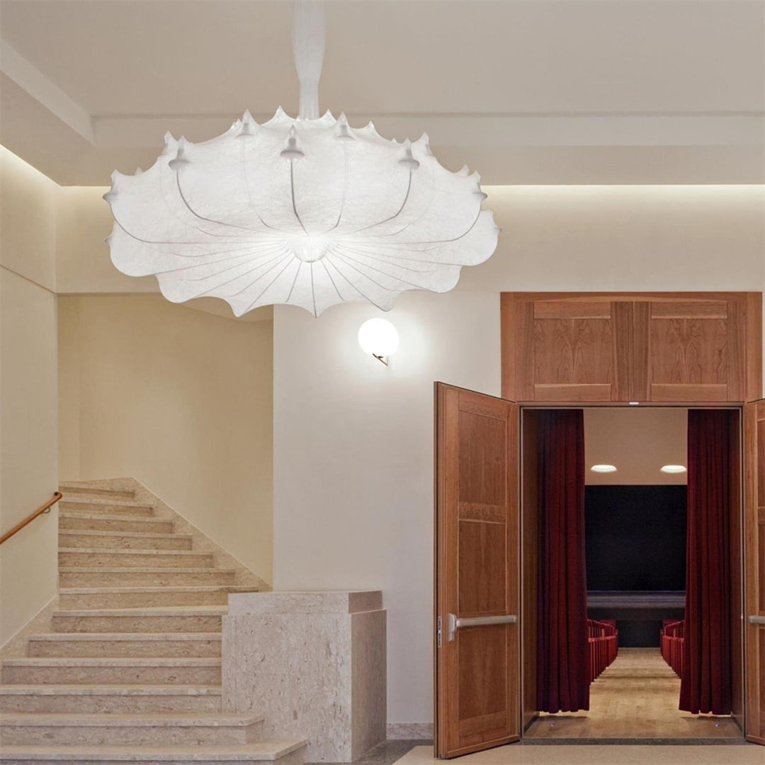 White Ghost Zeppelin Pendant Lamp | Vinlighting | Vinlighting