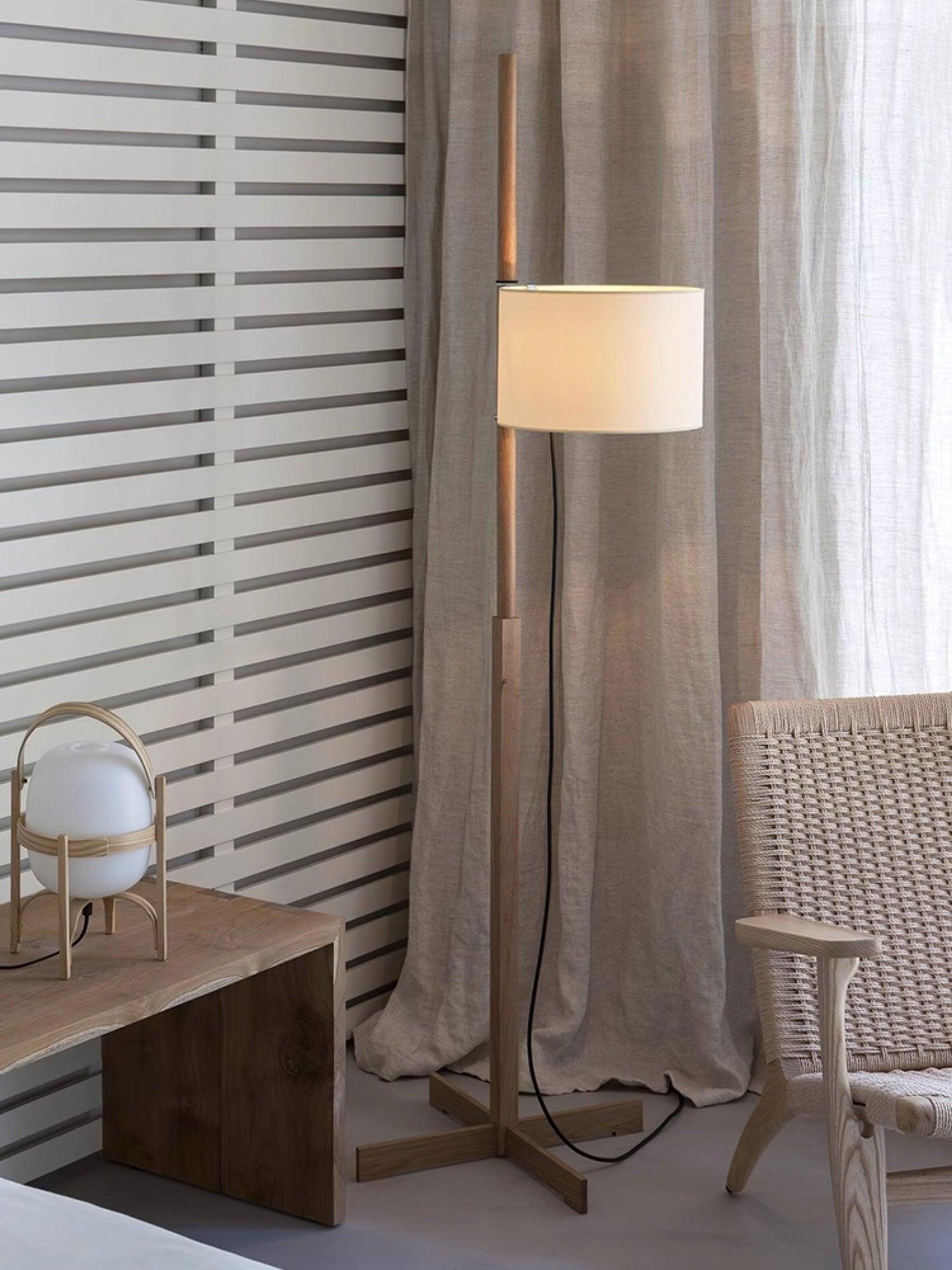 Wood Tmm Floor Lamp