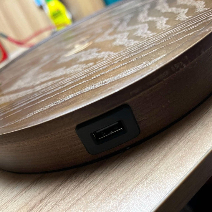 Wooden Retro Table Lamp – Walnut & White | Vinlighting | Vinlighting | Vinlighting