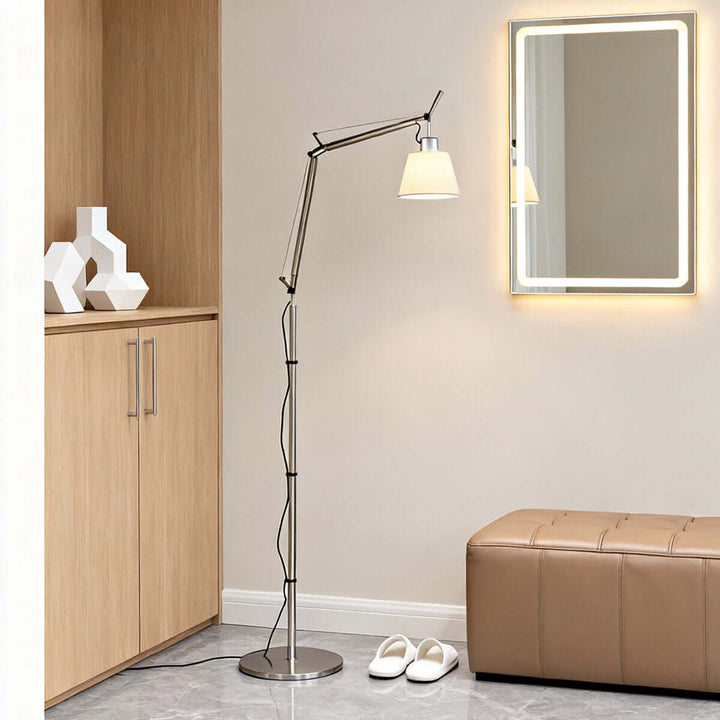 Wujilo Floor Lamp