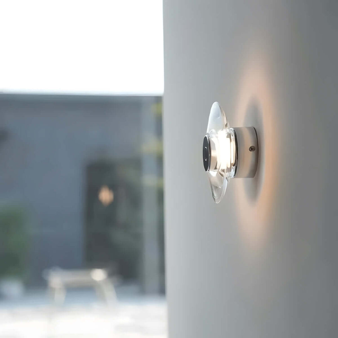Xelune Wall Sconce – Italian Minimalist Creative Round Crystal