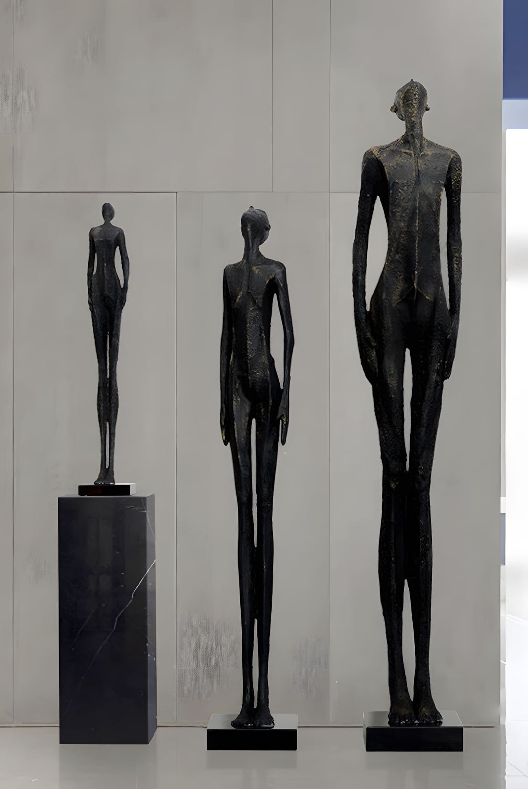 Xoltra Sculpture - Resin Art Decor for Living Room Display