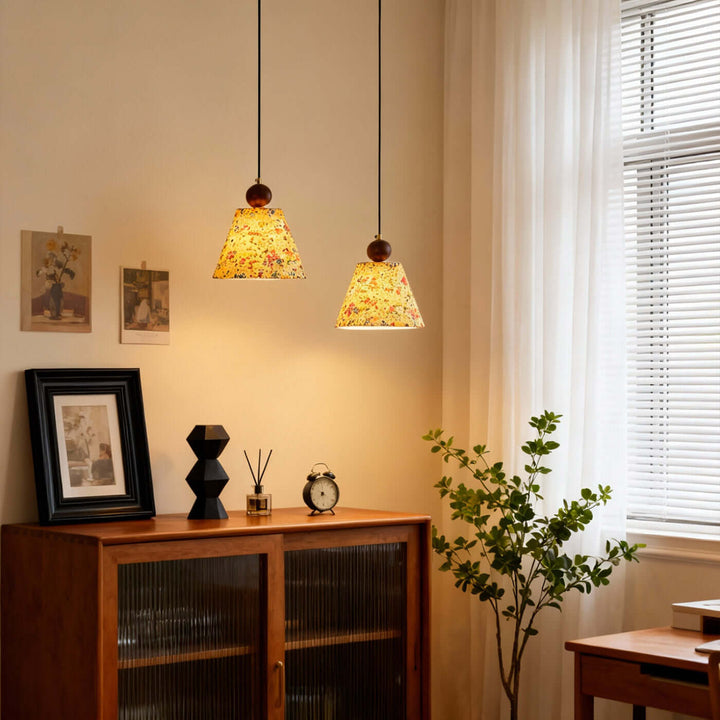 Zalivi Pendant Light – Vintage Floral Fabric Ambient Light