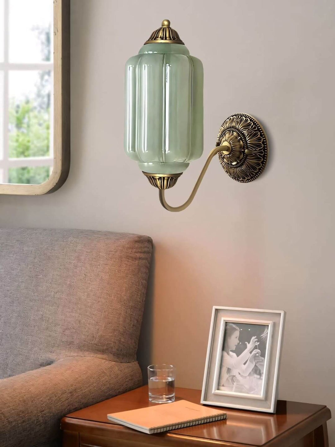 Zelvion Wall Sconce - Vintage Glass Lighting for Stylish Spaces