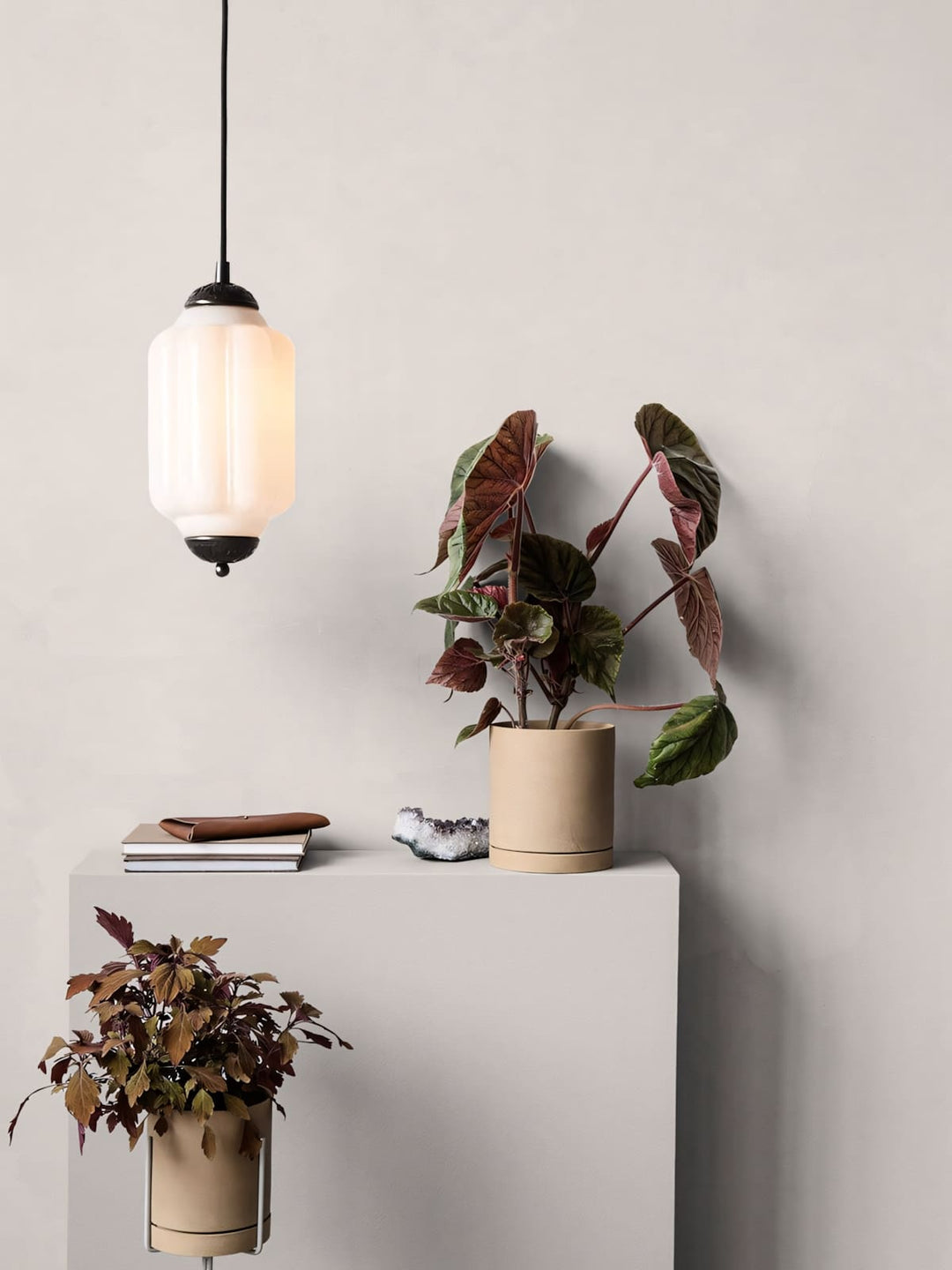 Zelvion Glass Pendant Lamp