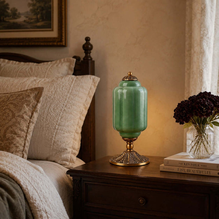 Zelvion Table Lamp - French Vintage Cream Glass Bedside Decor | Vinlighting