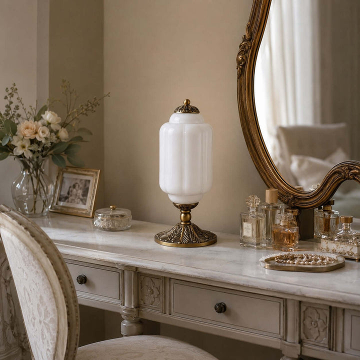 Zelvion Table Lamp - French Vintage Cream Glass Bedside Decor | Vinlighting