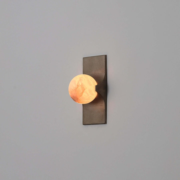 Zonvilo Wall Sconce | Italian Alabaster Unique Lighting