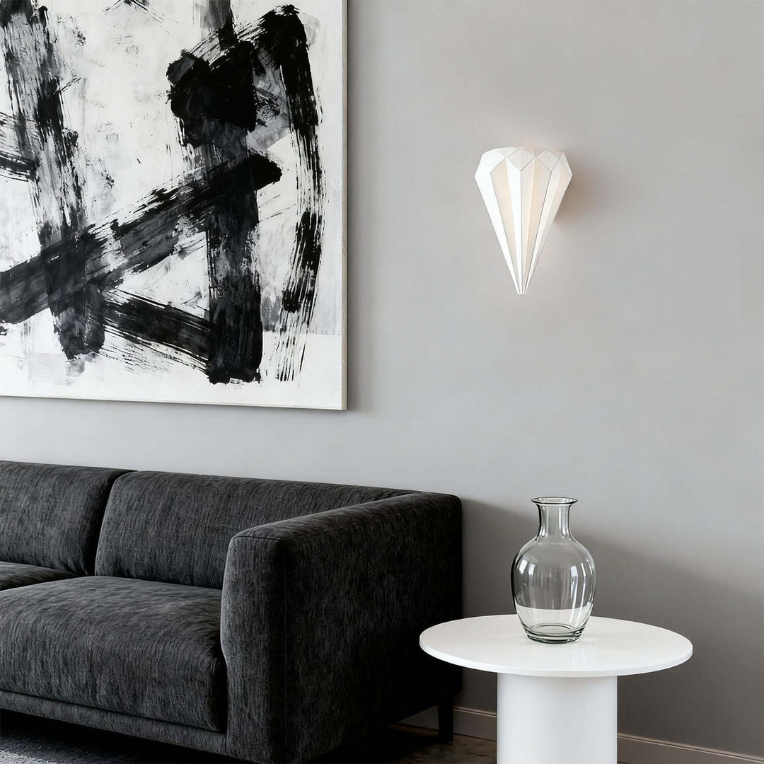 Zyretta Wall Light