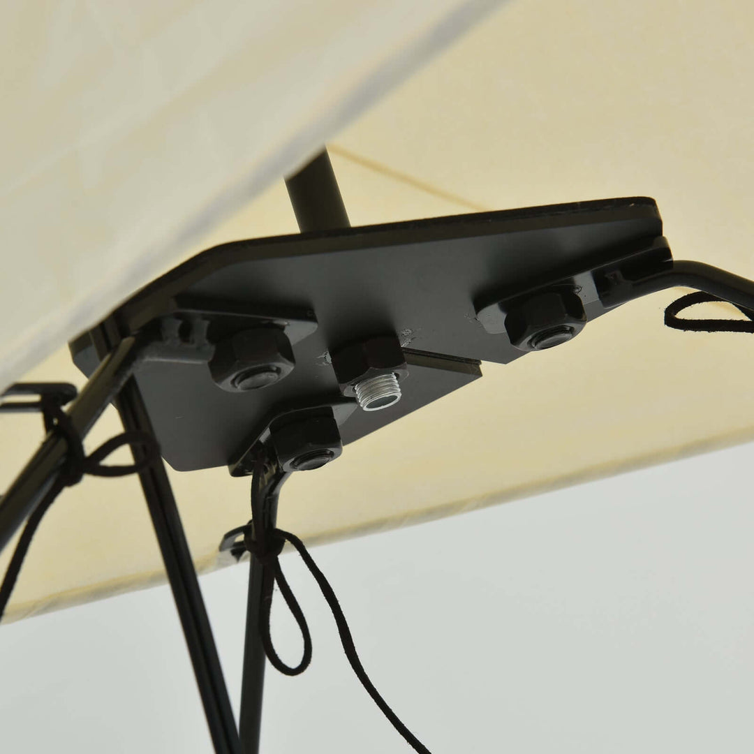 Close-up of the Akari UF4-L8 floor lamp base plate, black support legs, and power cord