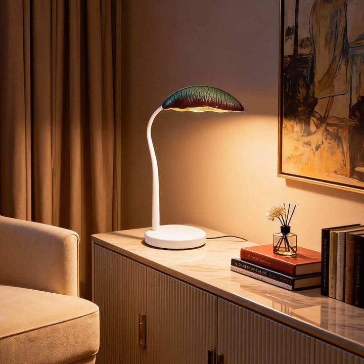 Luvomi Resin Sculpture Table Lamp – Artistic Decorative Light
