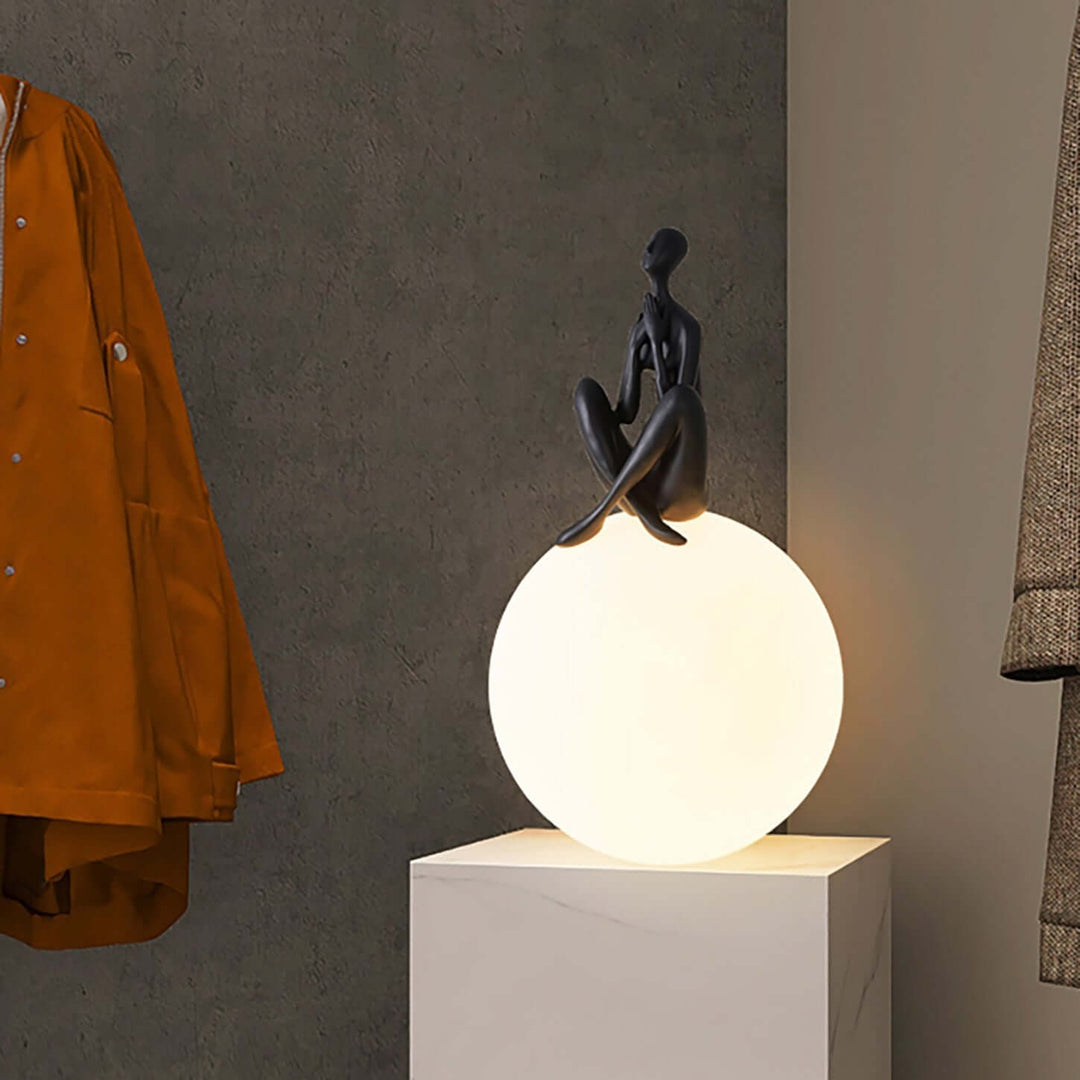 Aumir Sculptural Table Lamp – Nordic Creative Art Decor