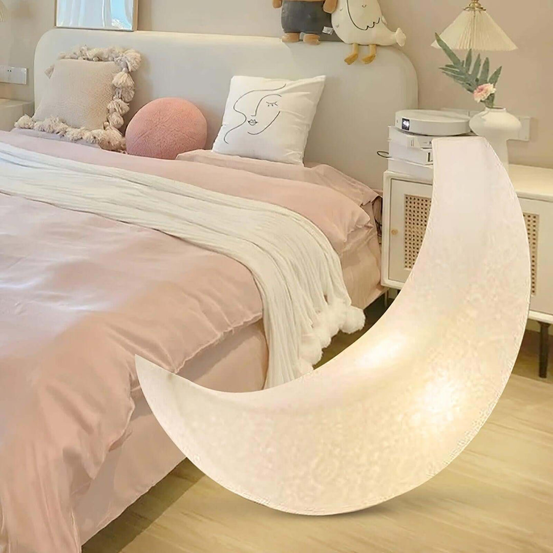 Aurni Moon Floor Lamp – Crescent Moon Creative Sculptural Lamp