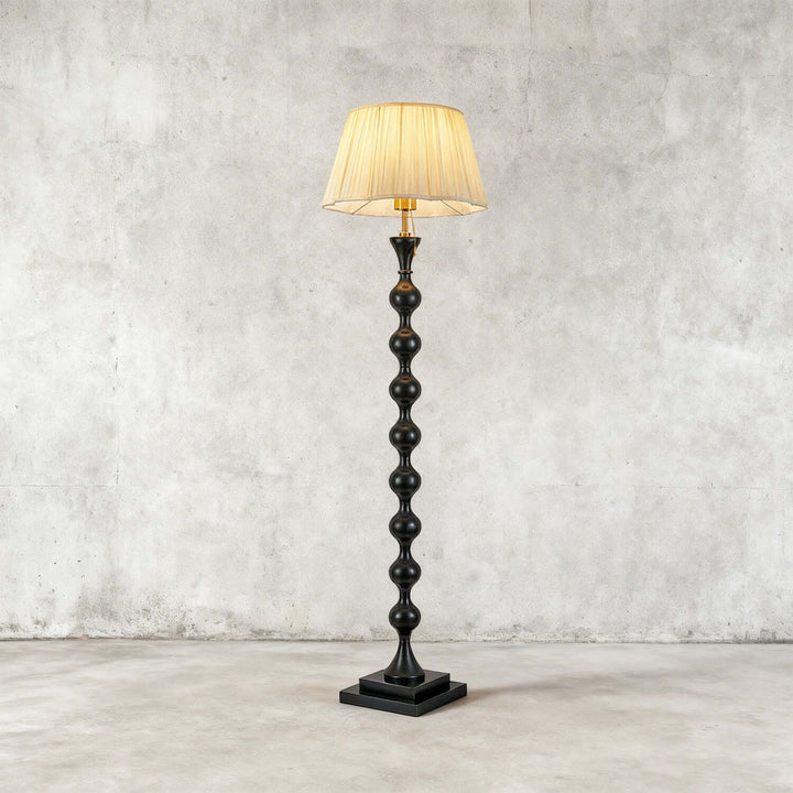 Benvor Floor Lamp