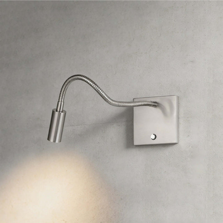 Cevro Wall Light Style B – American Minimalist Small LED Reading Lamp