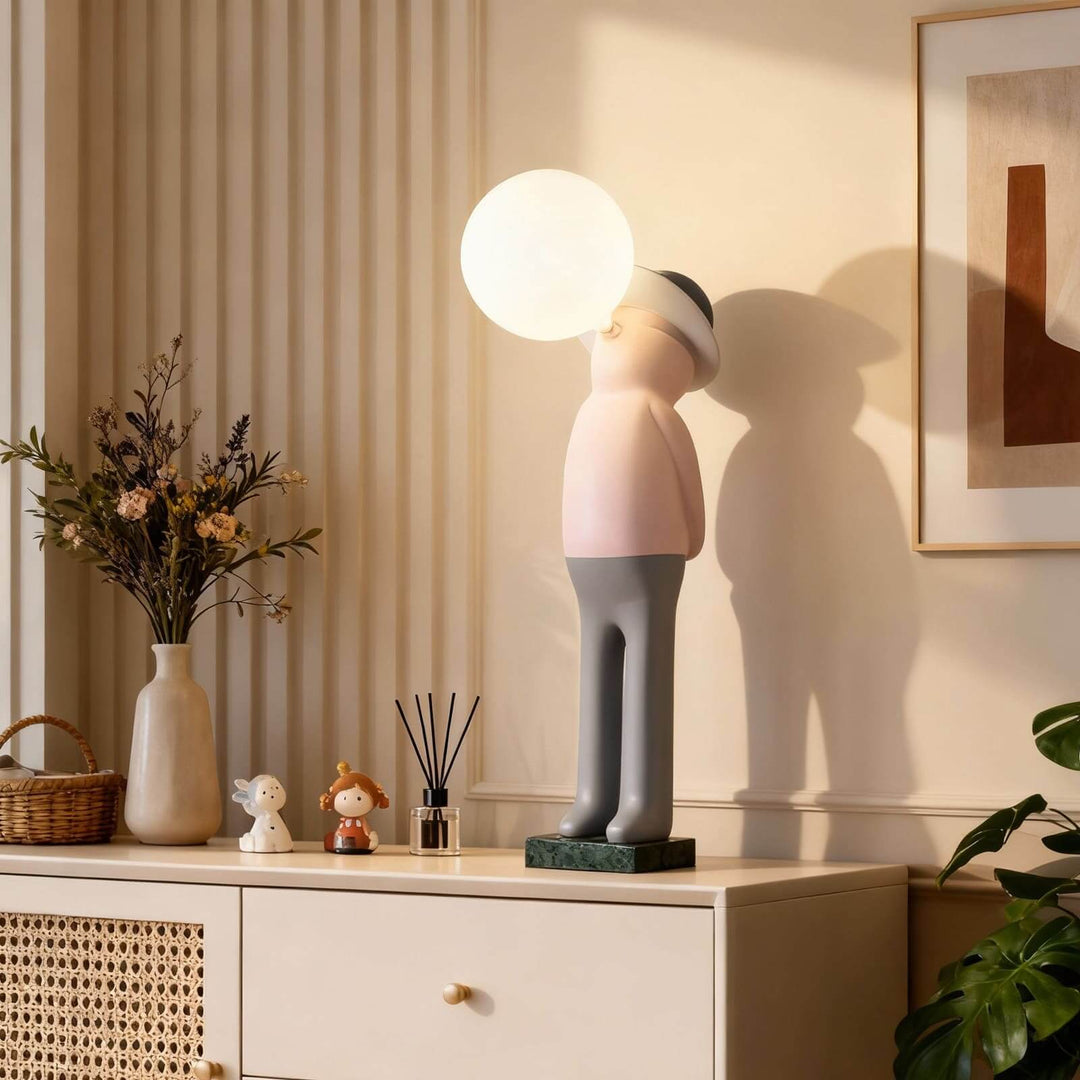 Molunu Sculptural Table Lamp – Interesting Cream Table Light